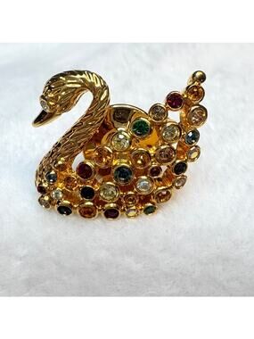Vintage Swarovski Swan Brooch – Multicolor Crystal Gold‑Tone Pin